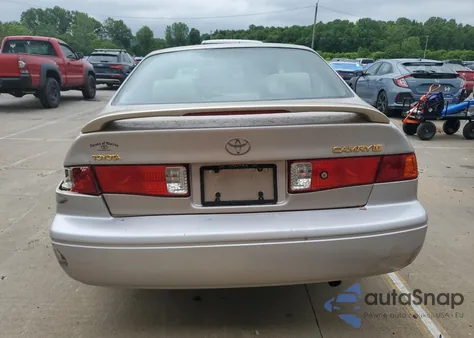 2001 Toyota Camry Ce из США, поврежденный, VIN 4T1BG22K41U104477